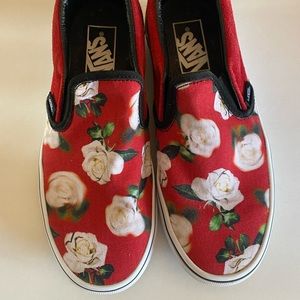 Floral red vans size 6.5